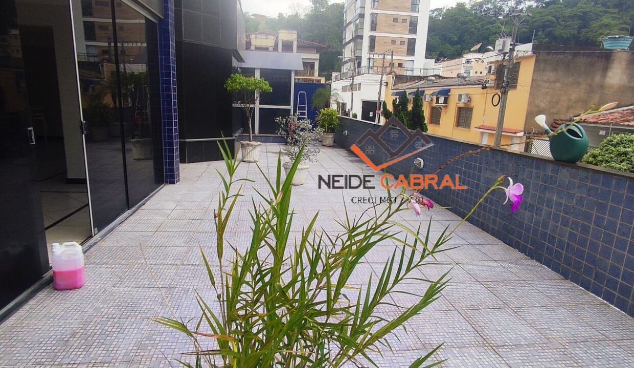 Neide 31 5