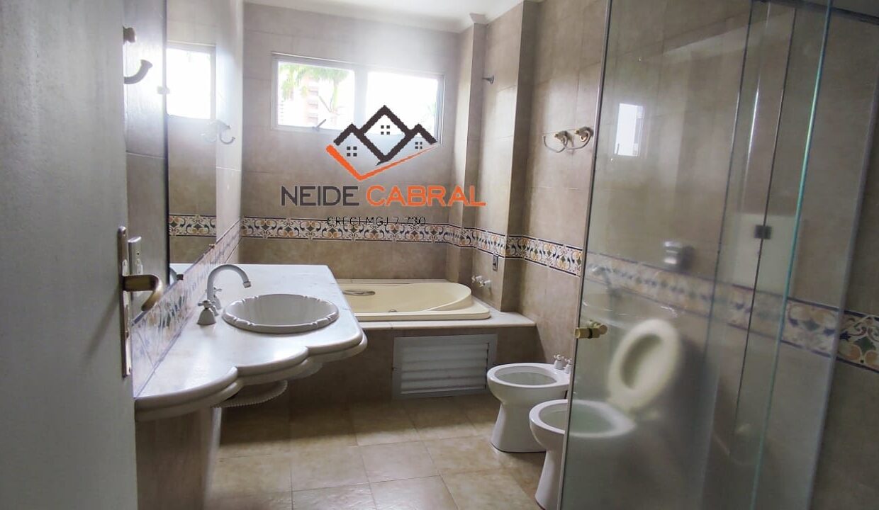 Neide 31 7