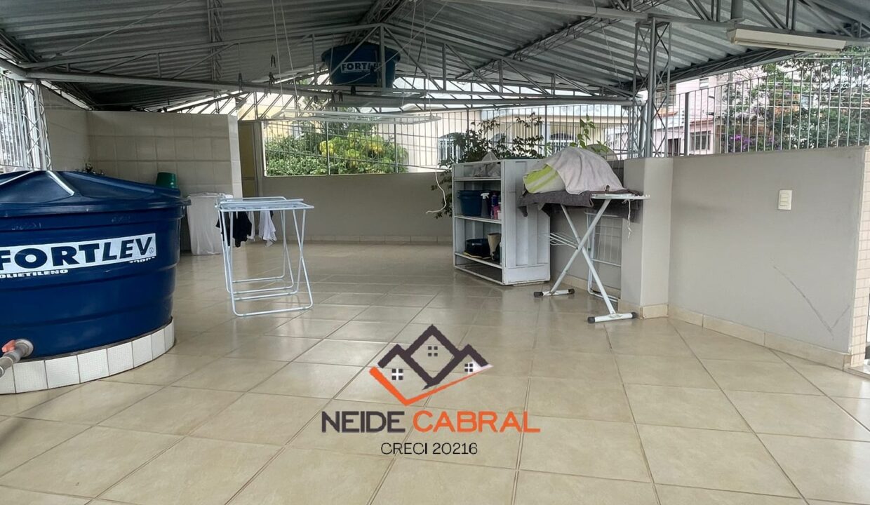 Neide 33 4