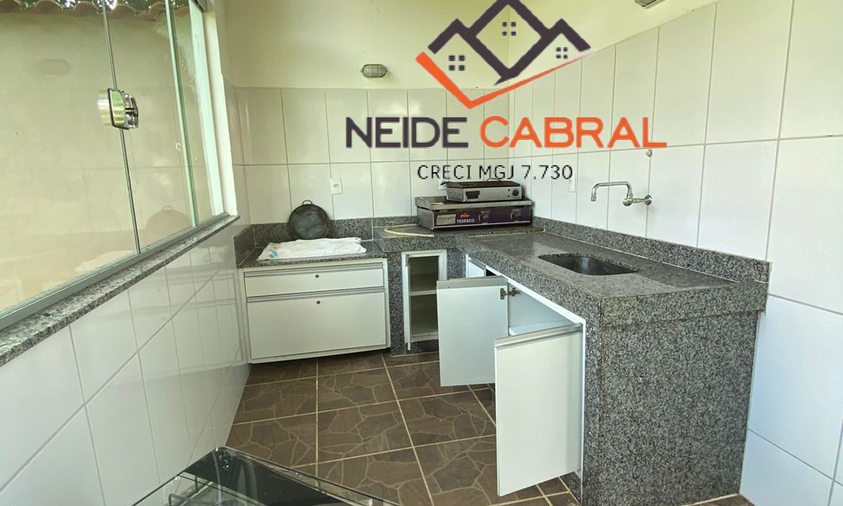 Neide 8 8